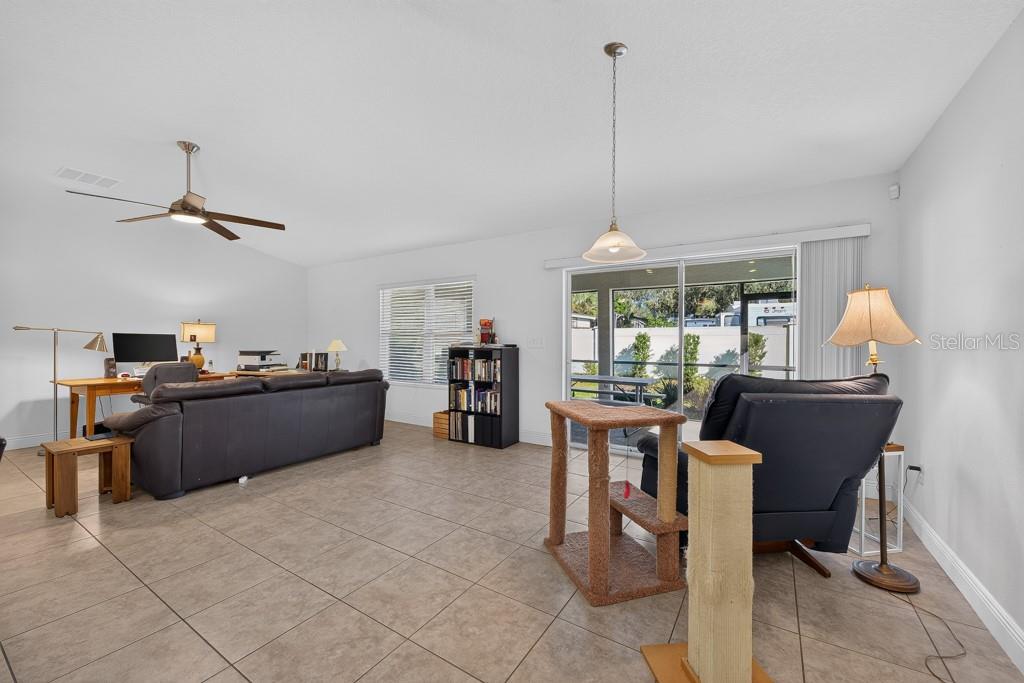 9244 FREEDOM HILL DR