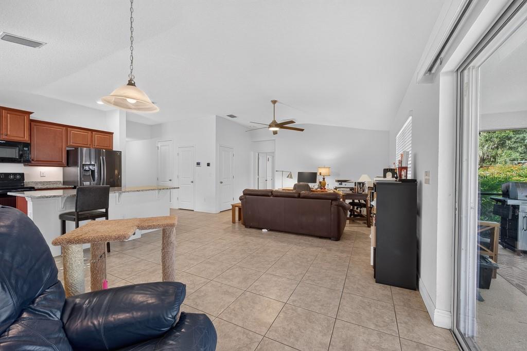 9244 FREEDOM HILL DR