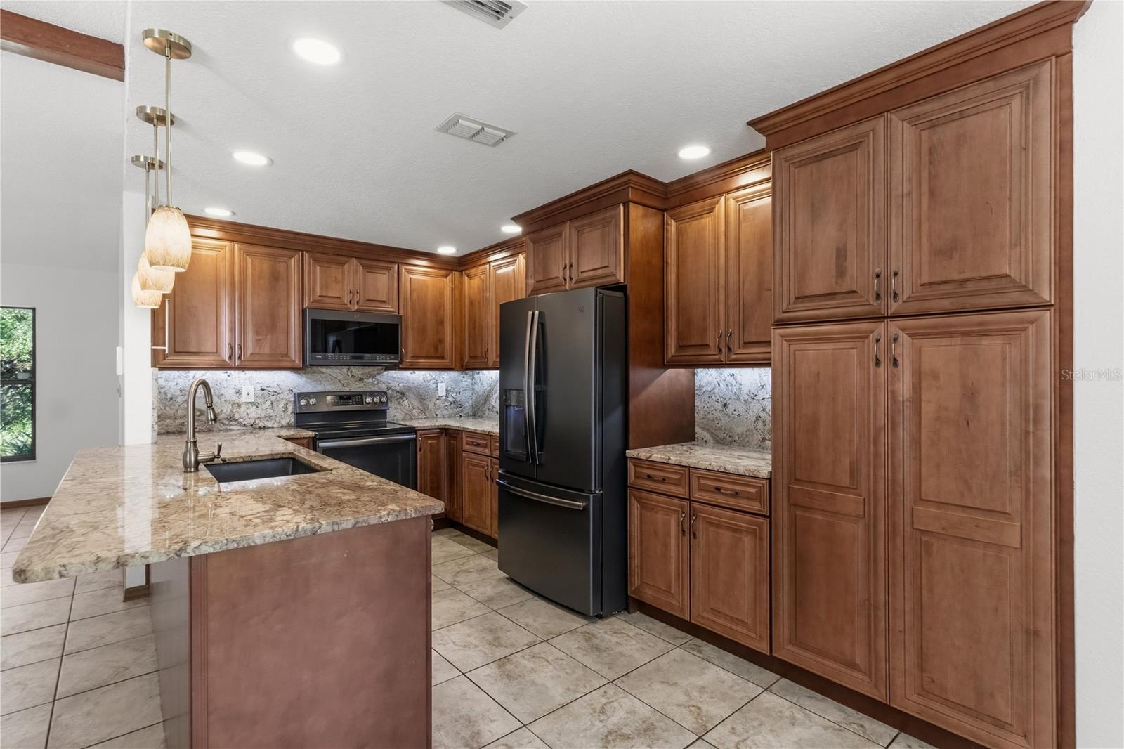 18644 FURMAN DR