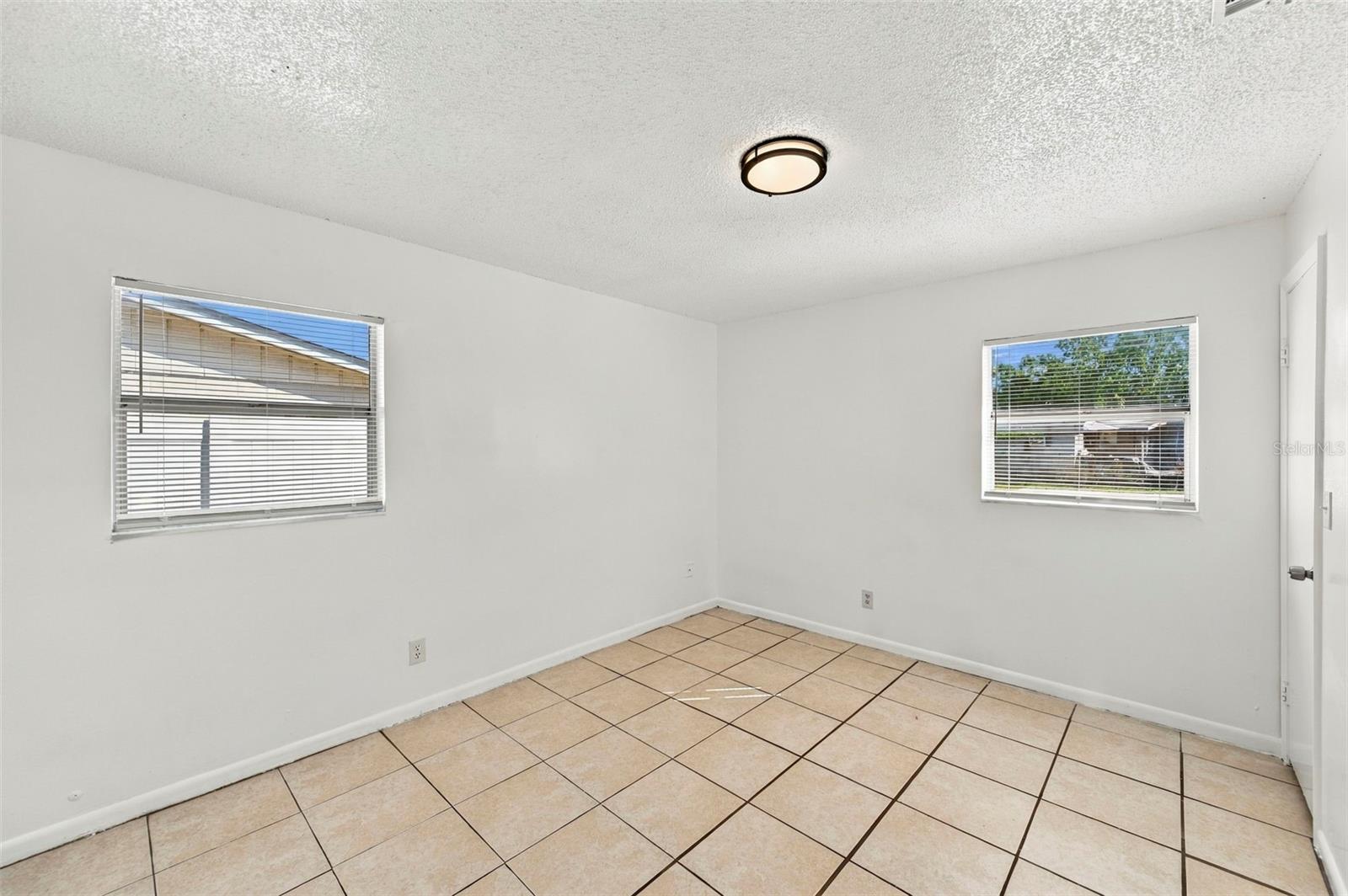 8527 GOLD RIDGE CIR