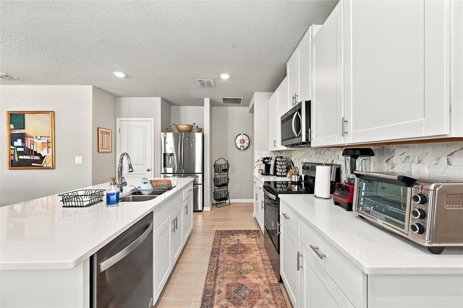 3708 RADIANT MOUNTAIN DR