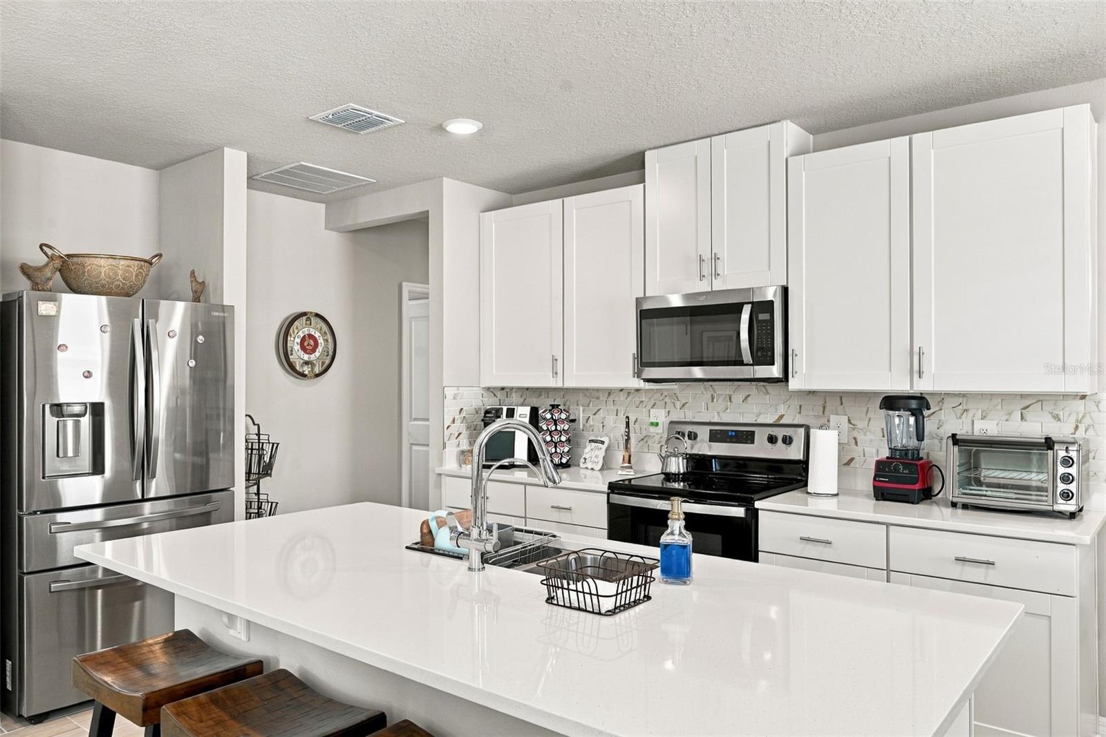 3708 RADIANT MOUNTAIN DR
