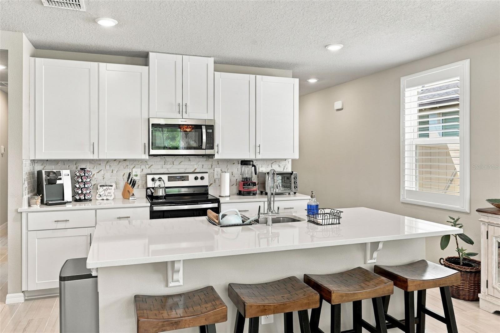 3708 RADIANT MOUNTAIN DR