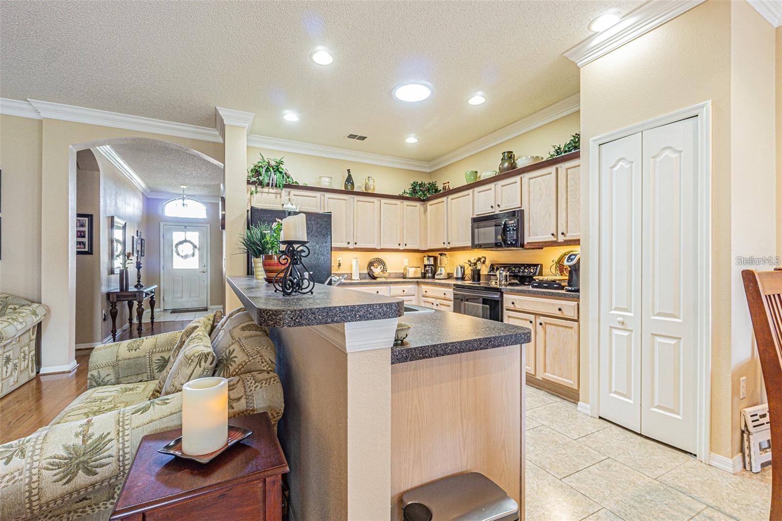 2514 SANDY HILL CT