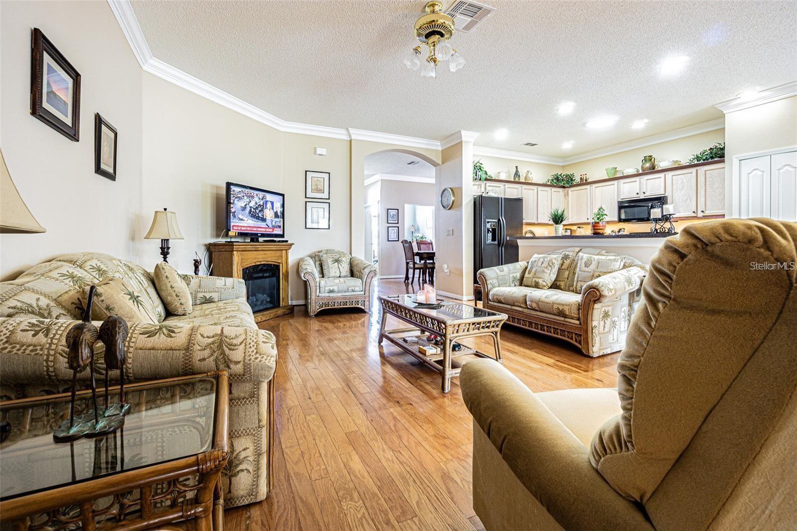 2514 SANDY HILL CT