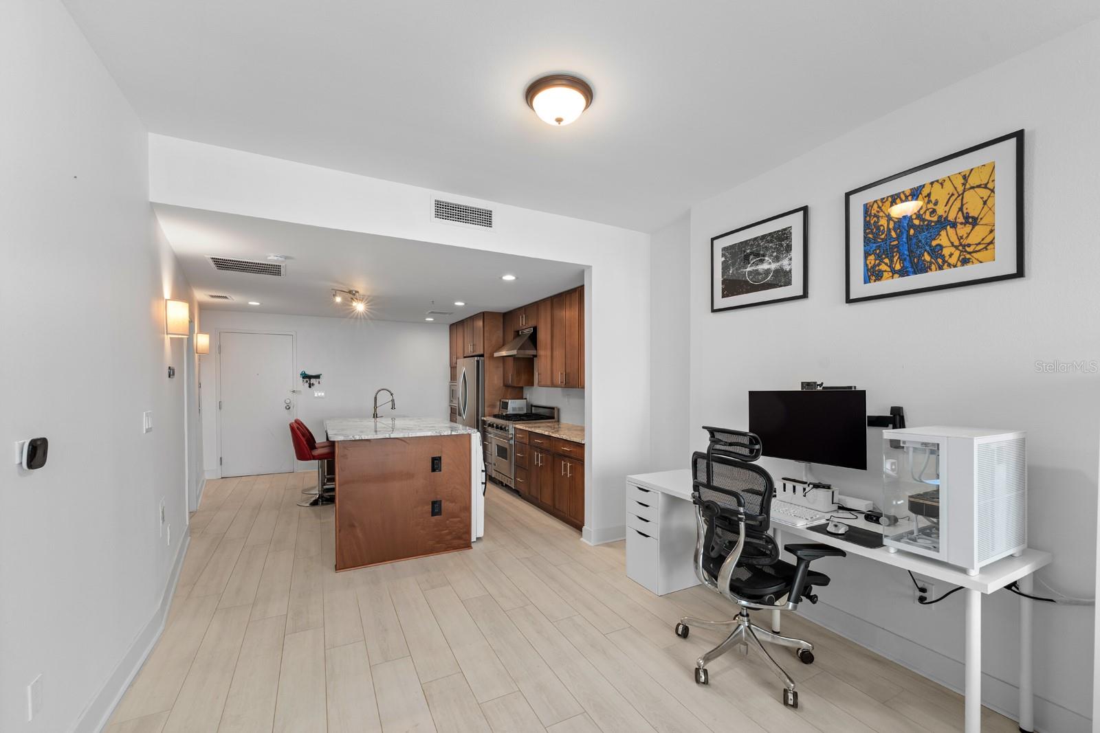 1208 E KENNEDY BLVD #723