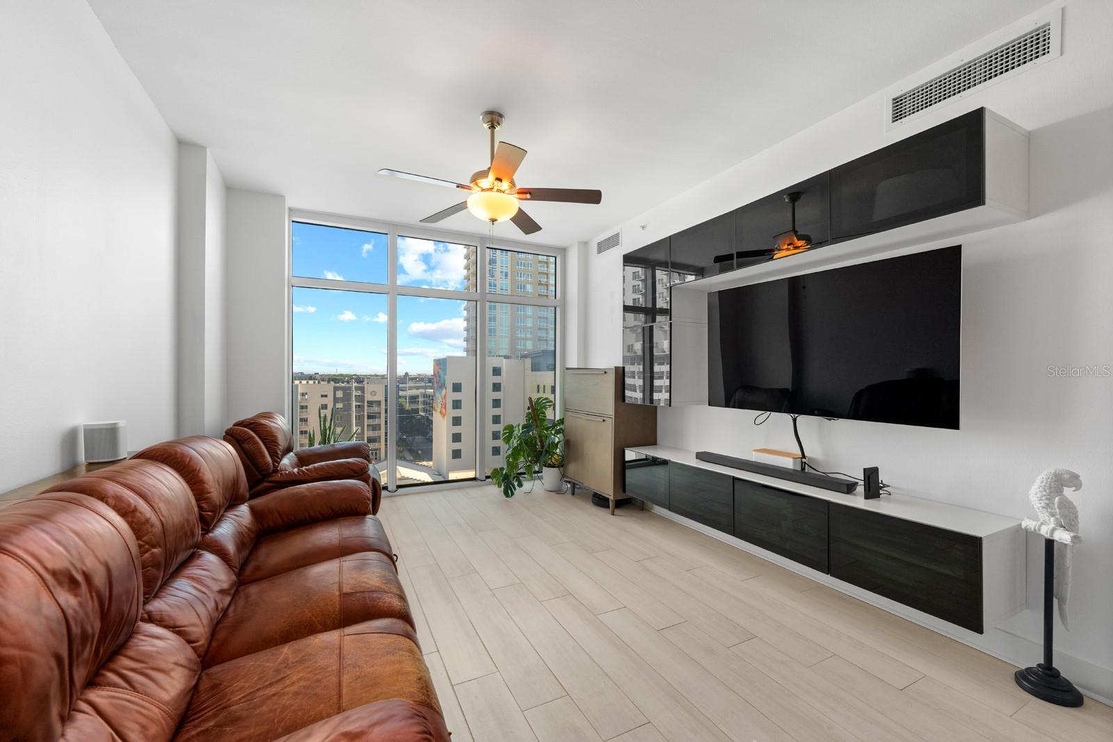 1208 E KENNEDY BLVD #723