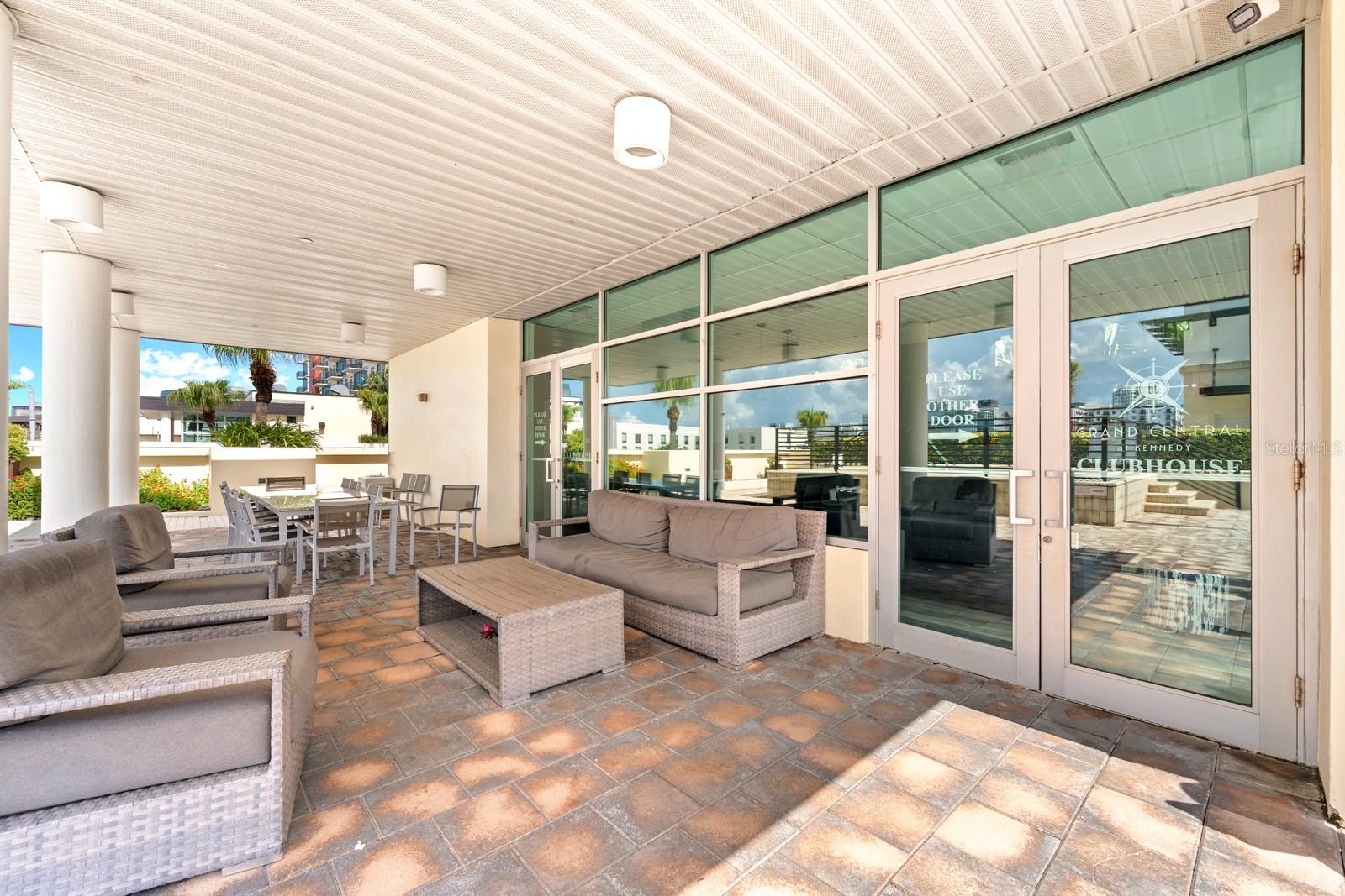 1208 E KENNEDY BLVD #723