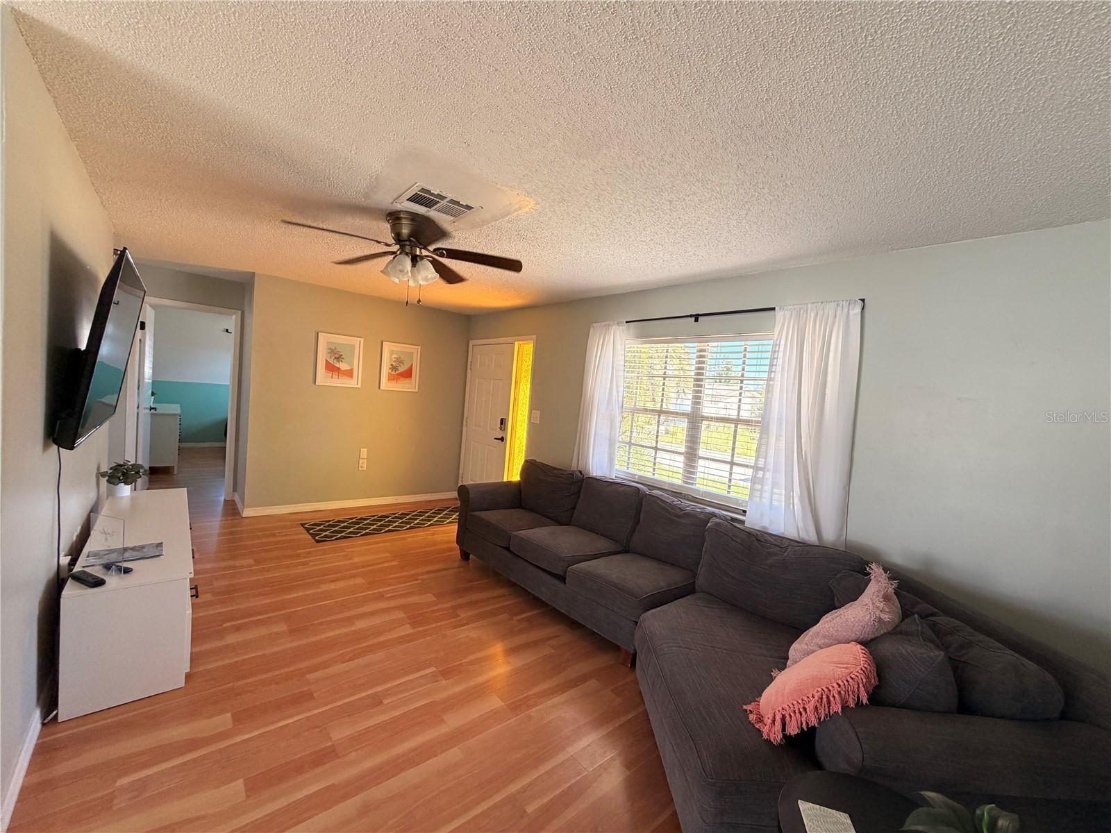 9331 BARRINGTON LN