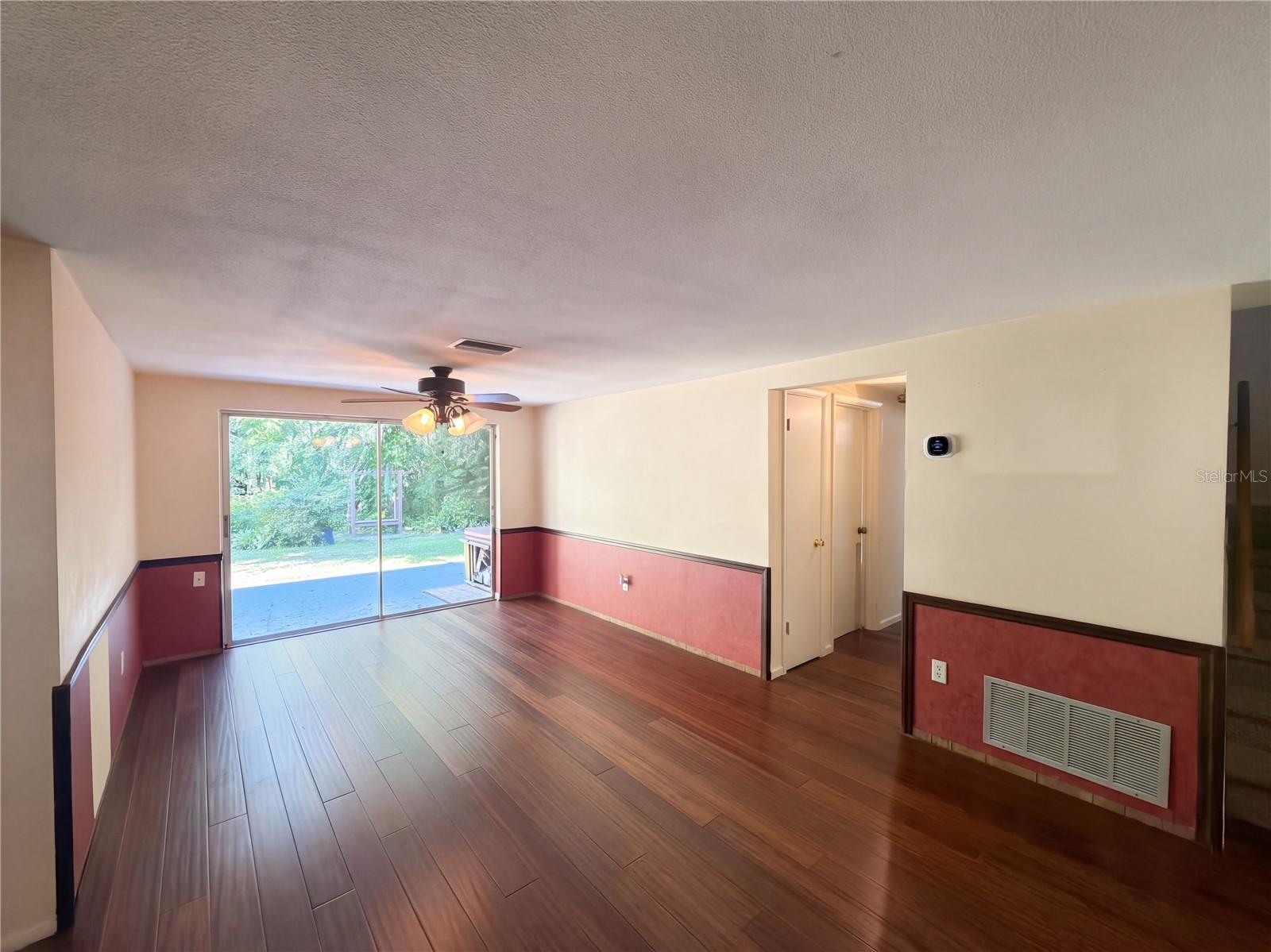 4111 WOODSVILLE DR