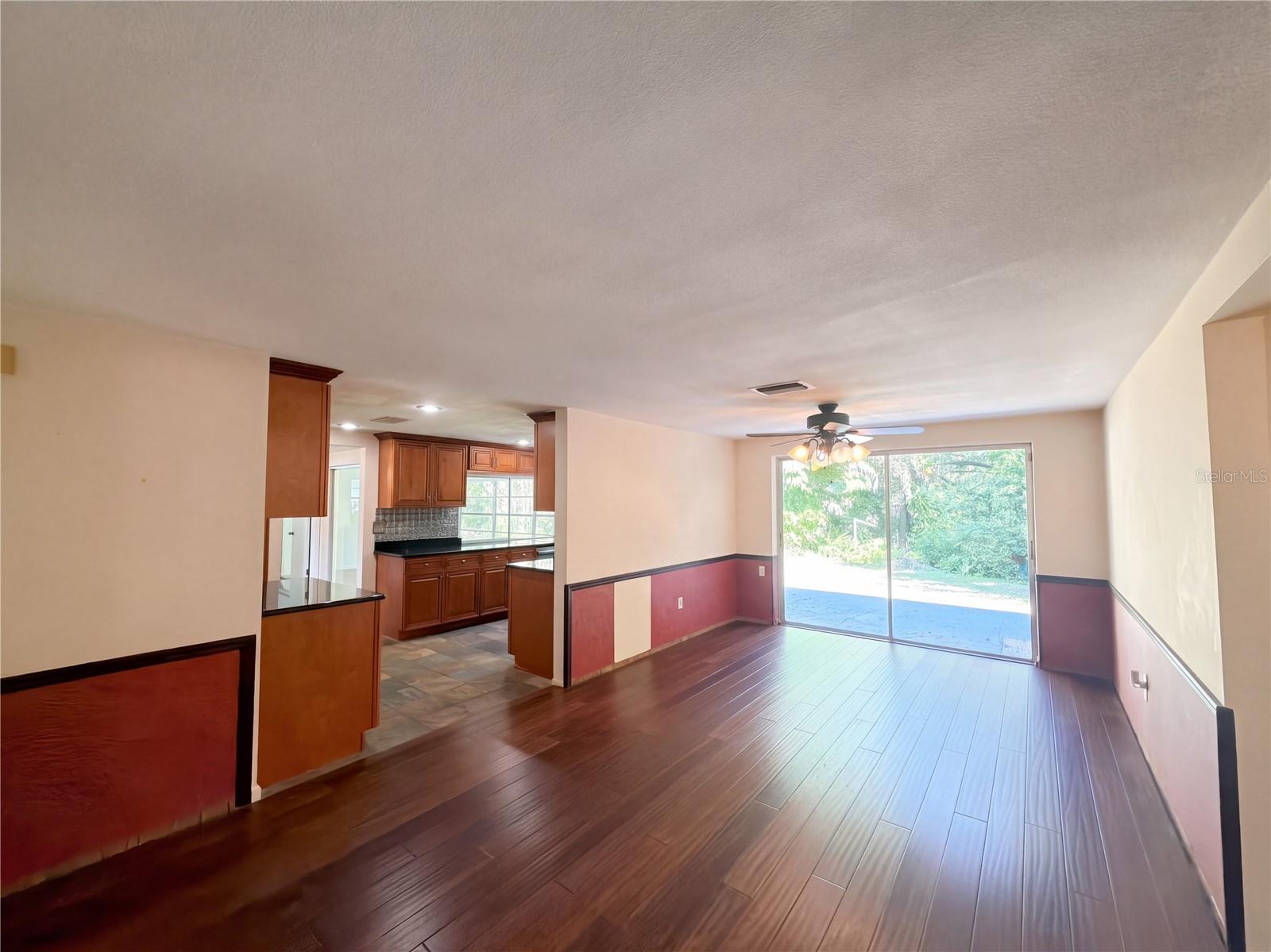 4111 WOODSVILLE DR