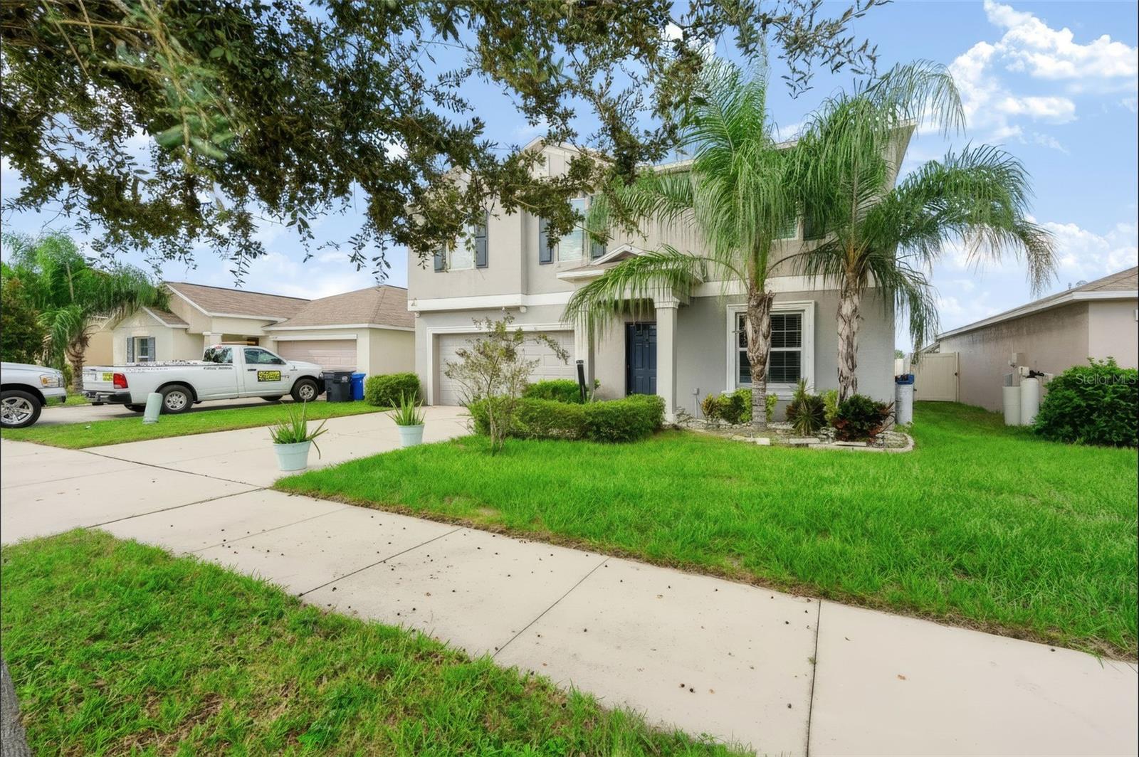 1711 BROAD WINGED HAWK DR