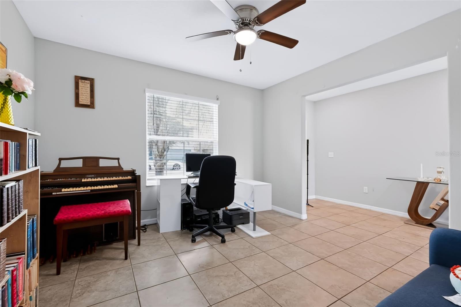 1711 BROAD WINGED HAWK DR