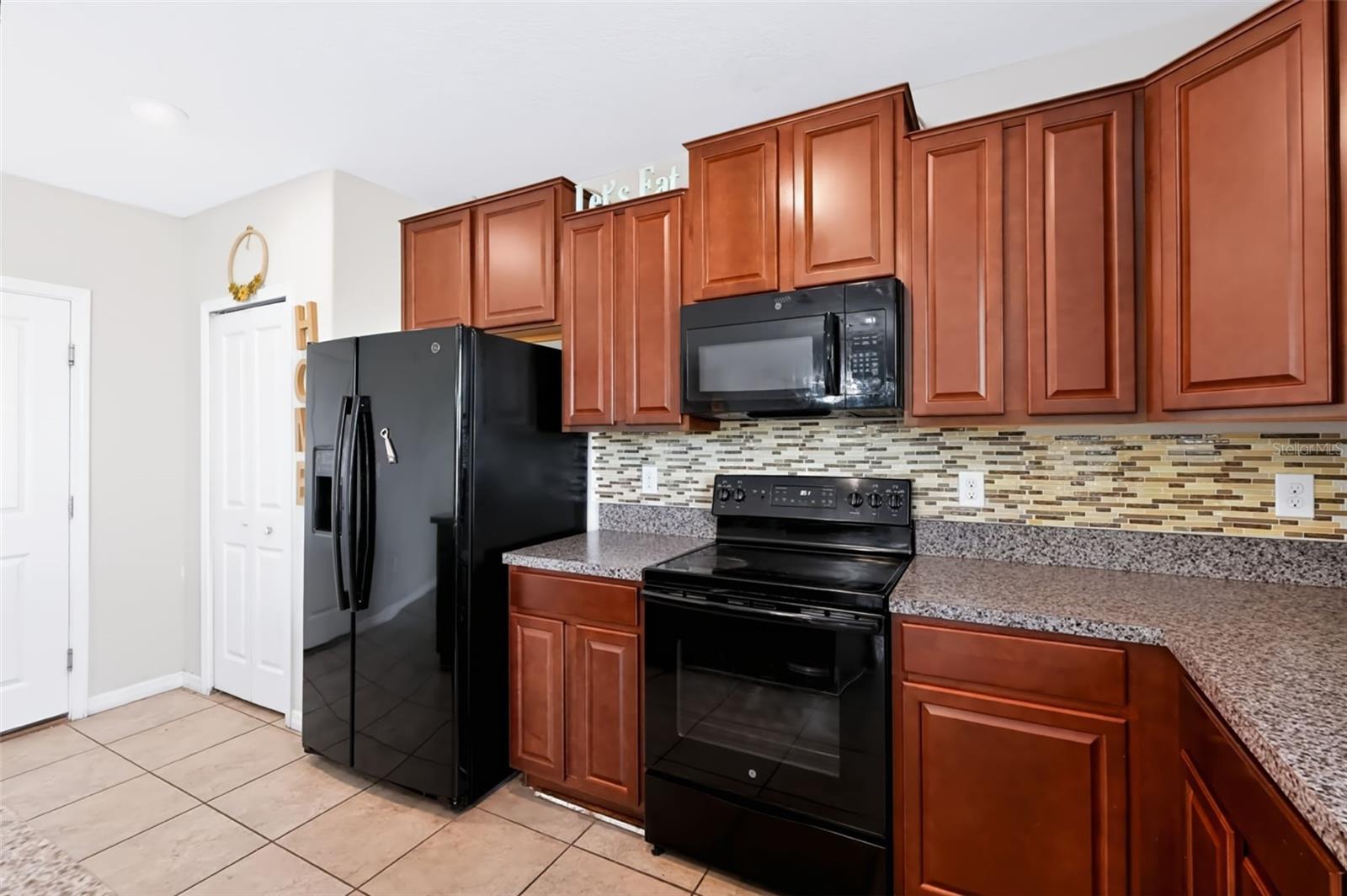 1711 BROAD WINGED HAWK DR