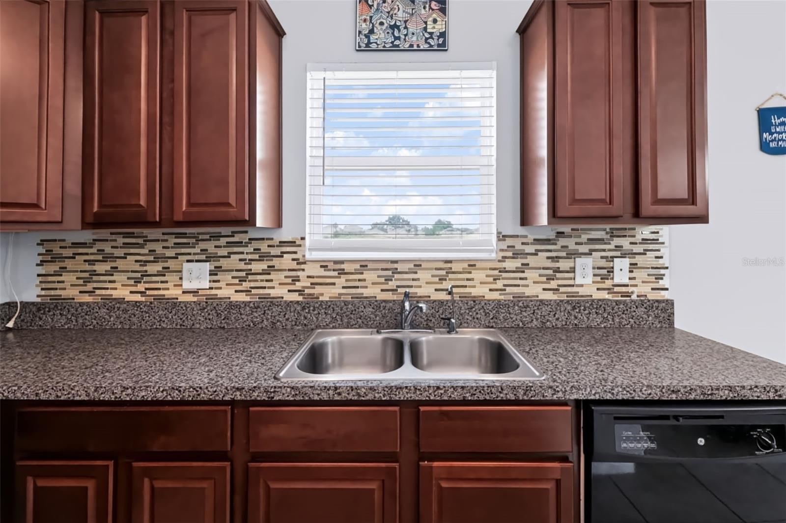 1711 BROAD WINGED HAWK DR