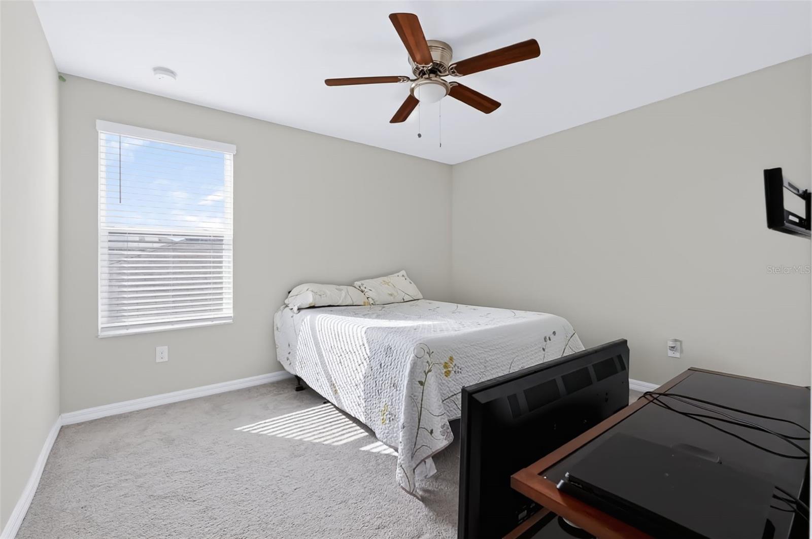 1711 BROAD WINGED HAWK DR
