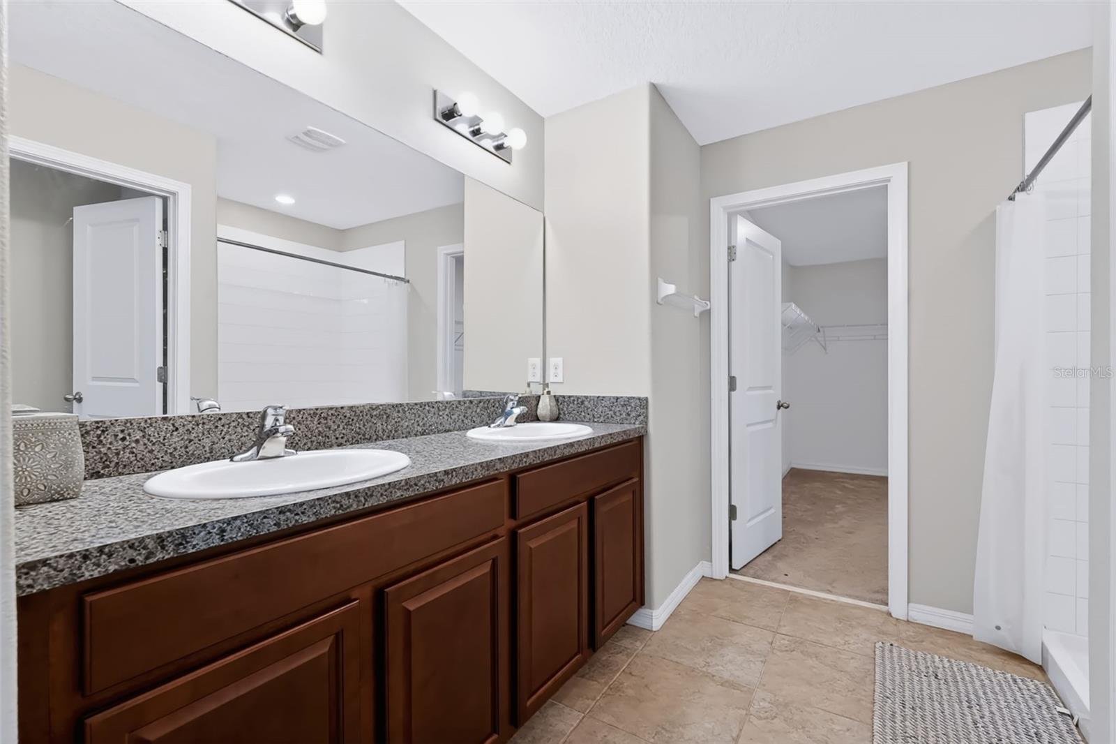 1711 BROAD WINGED HAWK DR