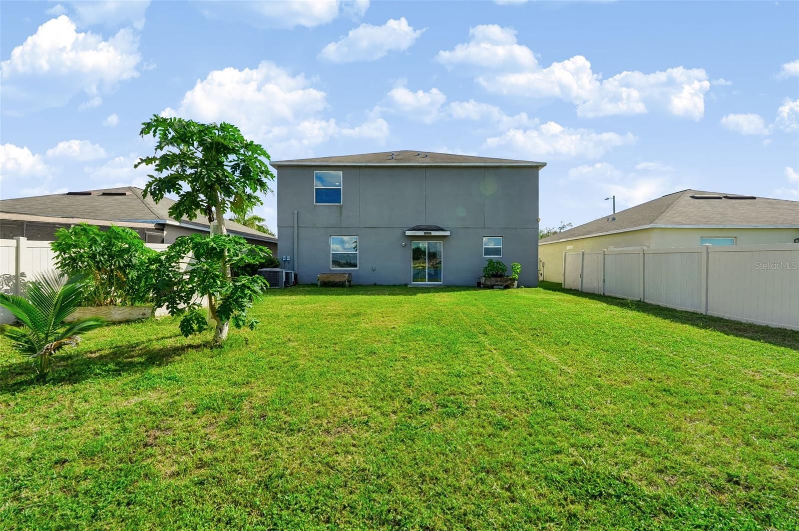 1711 BROAD WINGED HAWK DR
