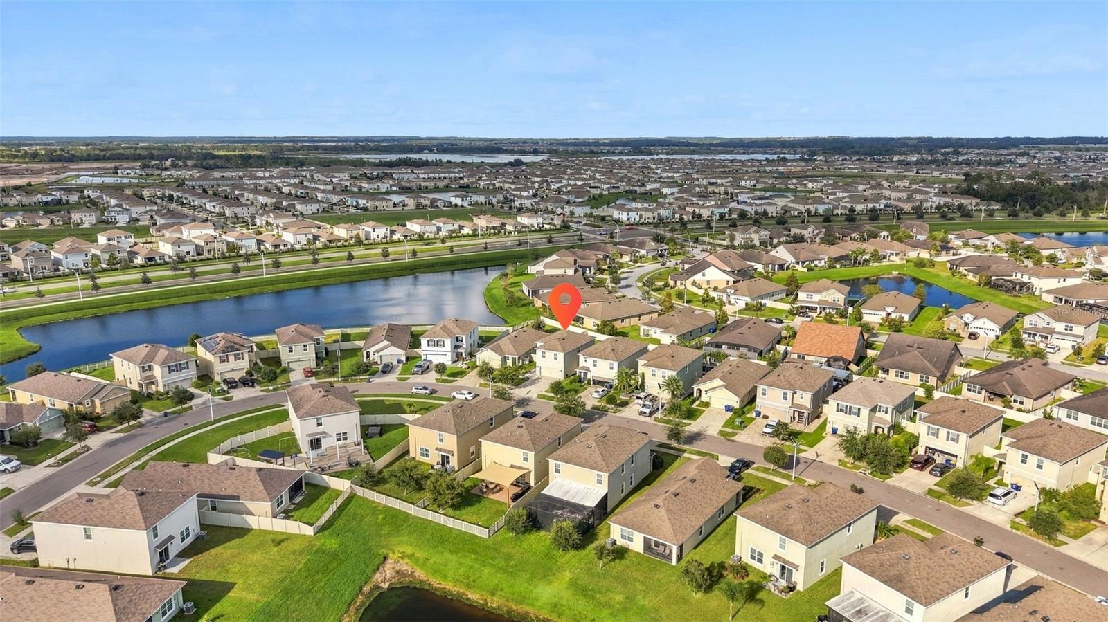 8028 PELICAN REED CIR